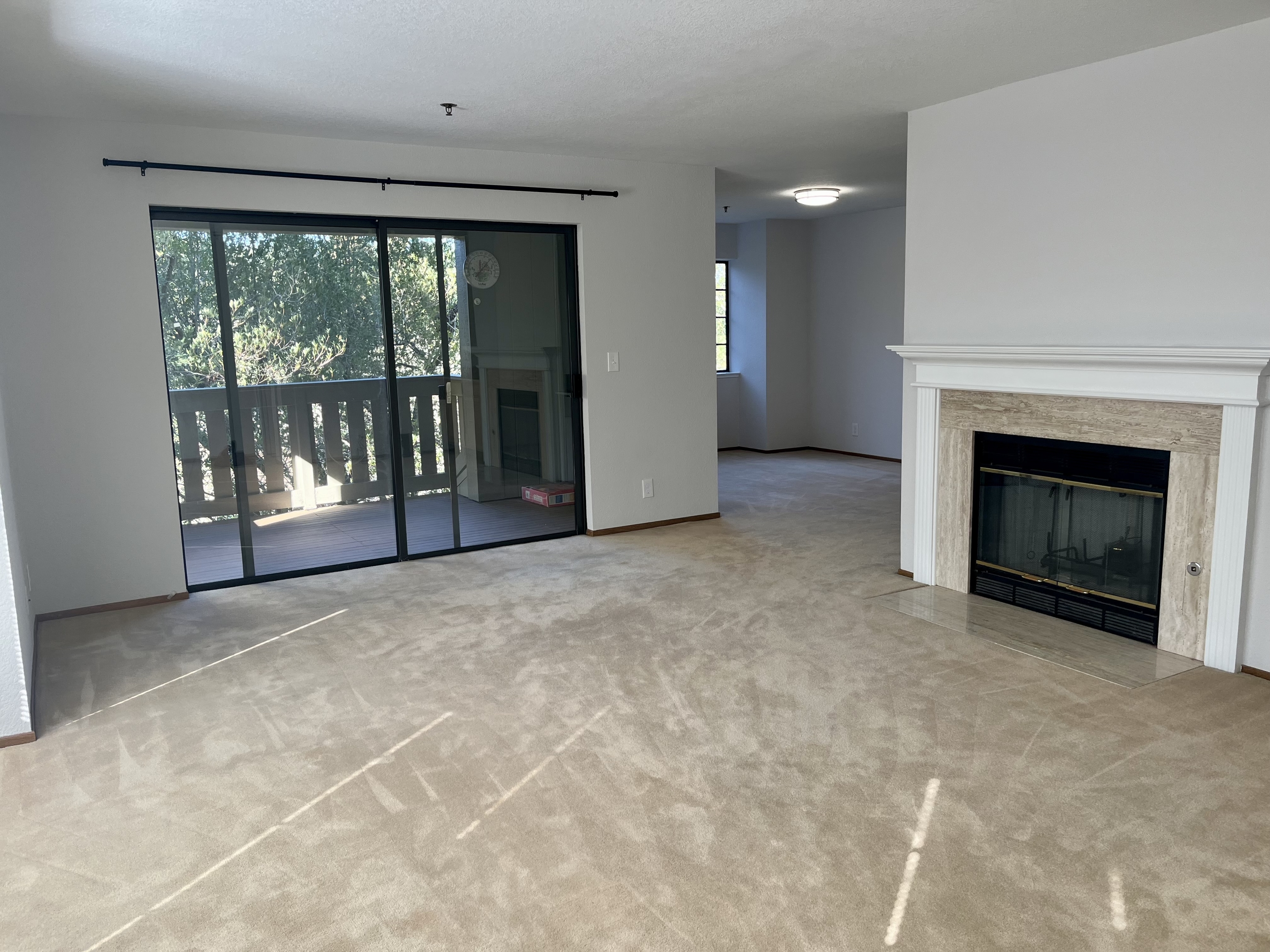 190 Redhawk Road - 1
